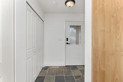 Guest Bathroom Photo of 3 728 Gibsons Way, Gibsons, BC