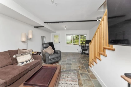 Hot Tub / Spa Photo of 3 728 Gibsons Way, Gibsons, BC