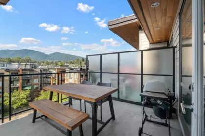 Primary Bedroom Photo of 605 719 W 3rd Street, North Vancouver, BC