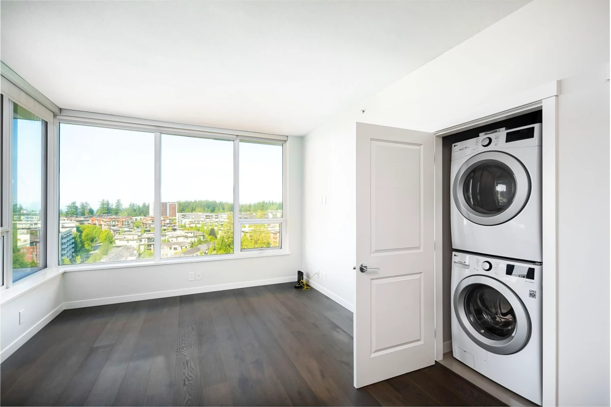 Breakfast Nook Photo of 1302 3487 Binning Road, Vancouver, BC