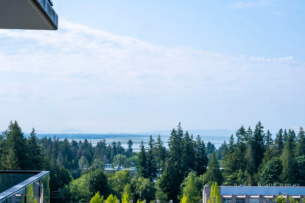 Laundry Room Photo of 1302 3487 Binning Road, Vancouver, BC