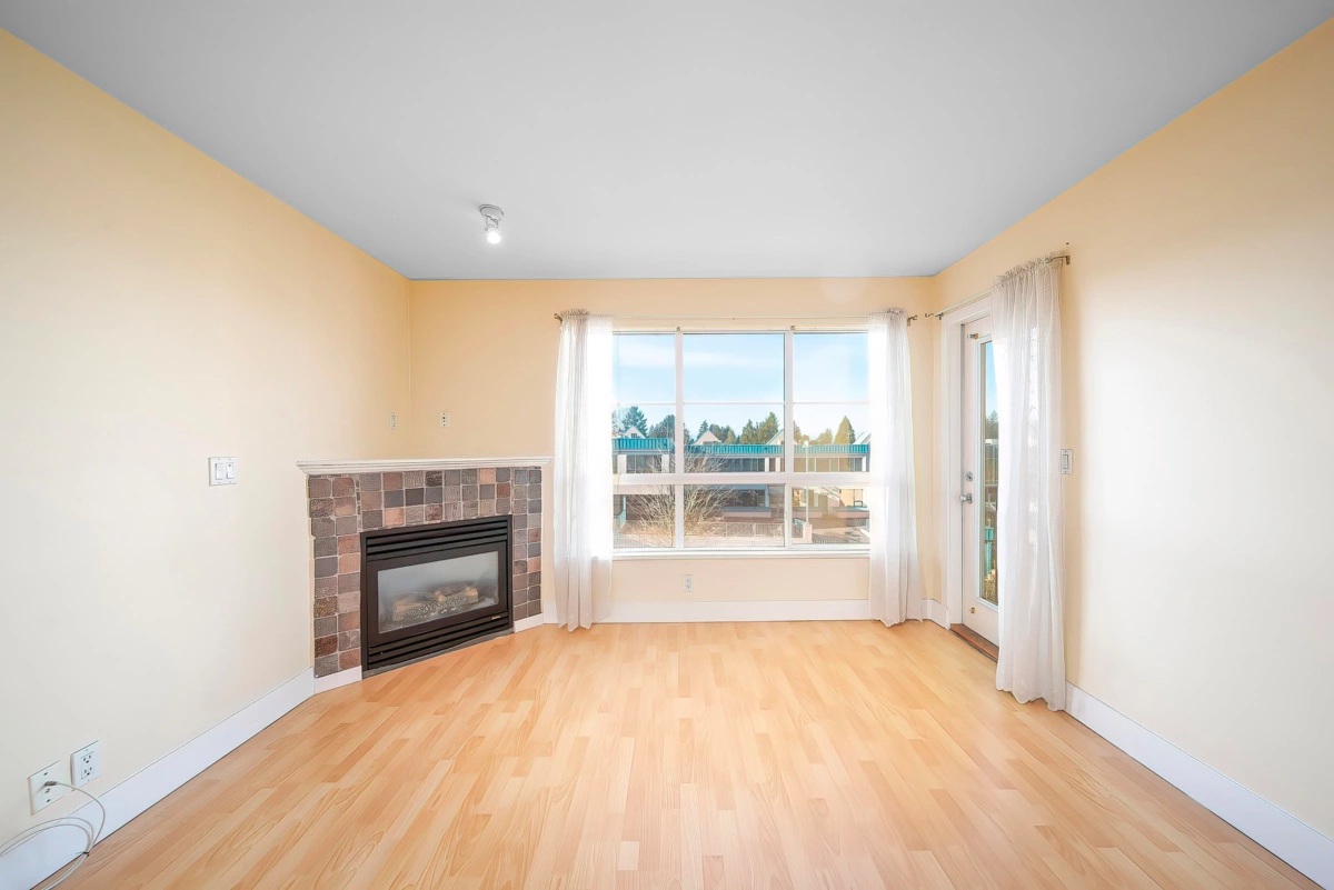 Bedroom 4 Photo of 416 12083 92a Avenue, Surrey, BC