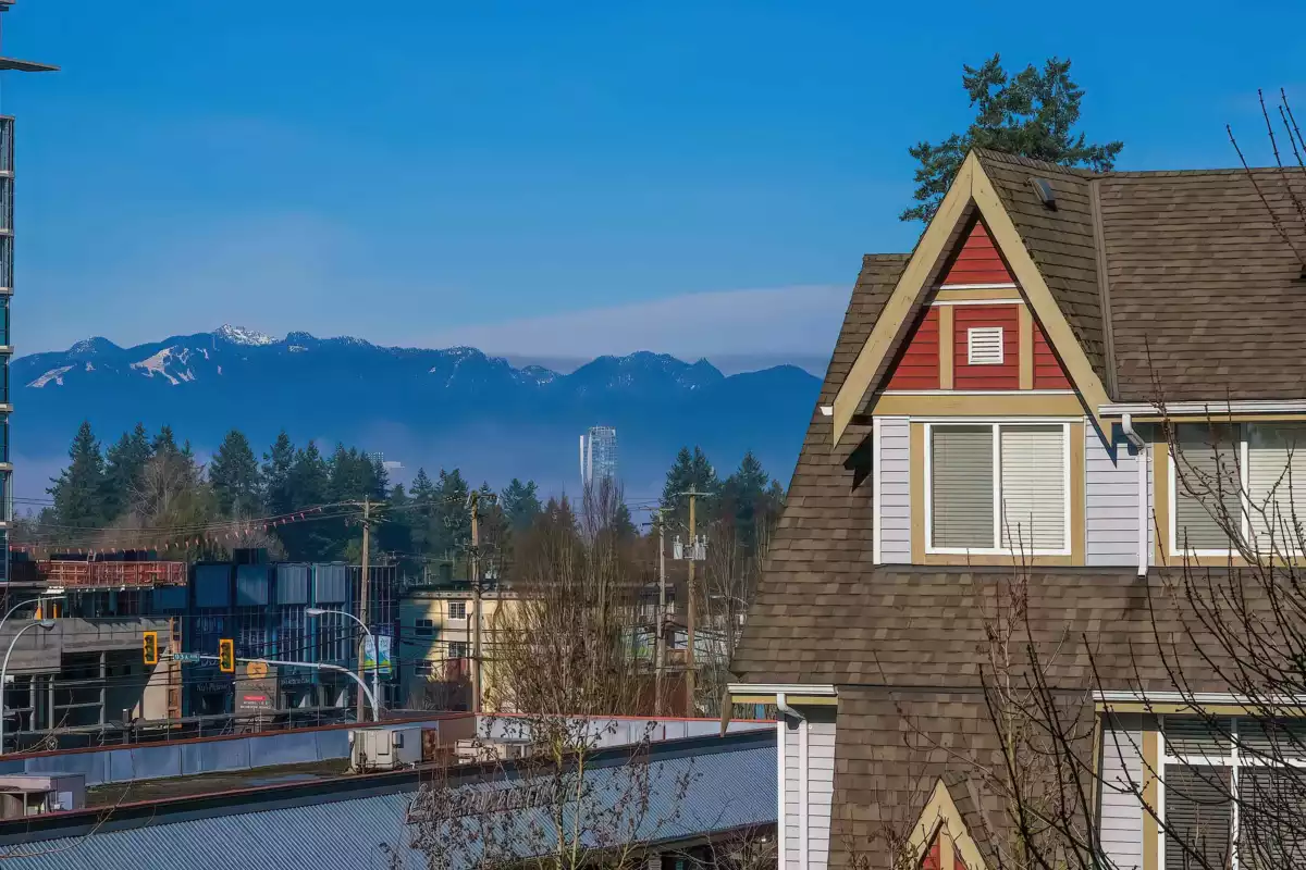 Laundry Room Photo of 416 12083 92a Avenue, Surrey, BC