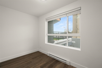 Primary Bedroom Photo of 101 33568 George Ferguson Way, Abbotsford, BC
