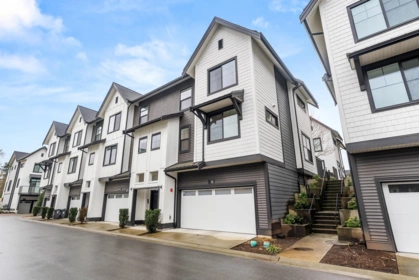 16 7967 197 Street, Langley, BC, Langley — Townhouse for sale