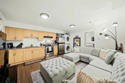 Hot Tub / Spa Photo of 8841 Stegavik Court, Delta, BC