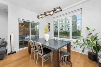 323 E 7th Avenue, Vancouver, BC, Vancouver — Townhouse for sale