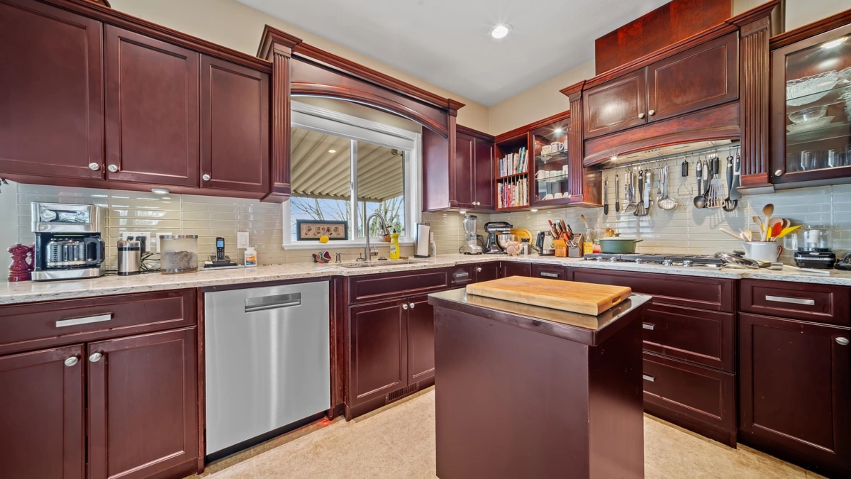 Bedroom 2 Photo of 36046 Spyglass Court, Abbotsford, BC