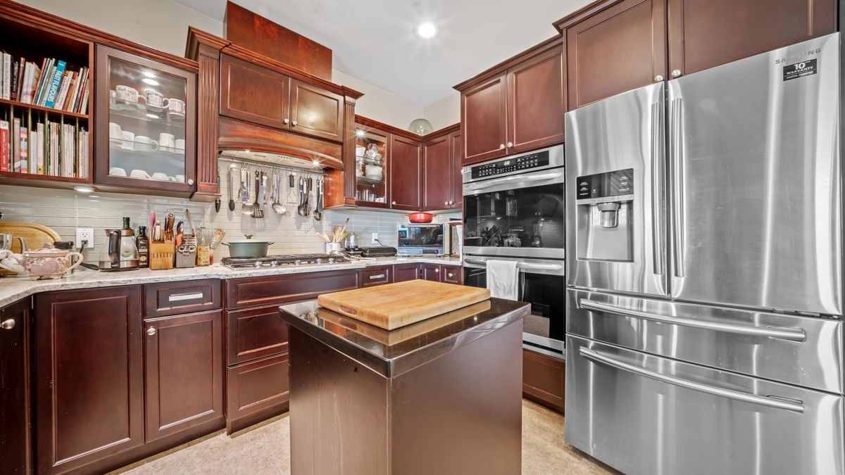 Bedroom 4 Photo of 36046 Spyglass Court, Abbotsford, BC