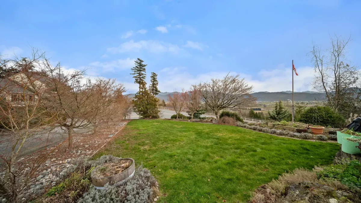 Community Amenities Photo (Clubhouse) of 36046 Spyglass Court, Abbotsford, BC