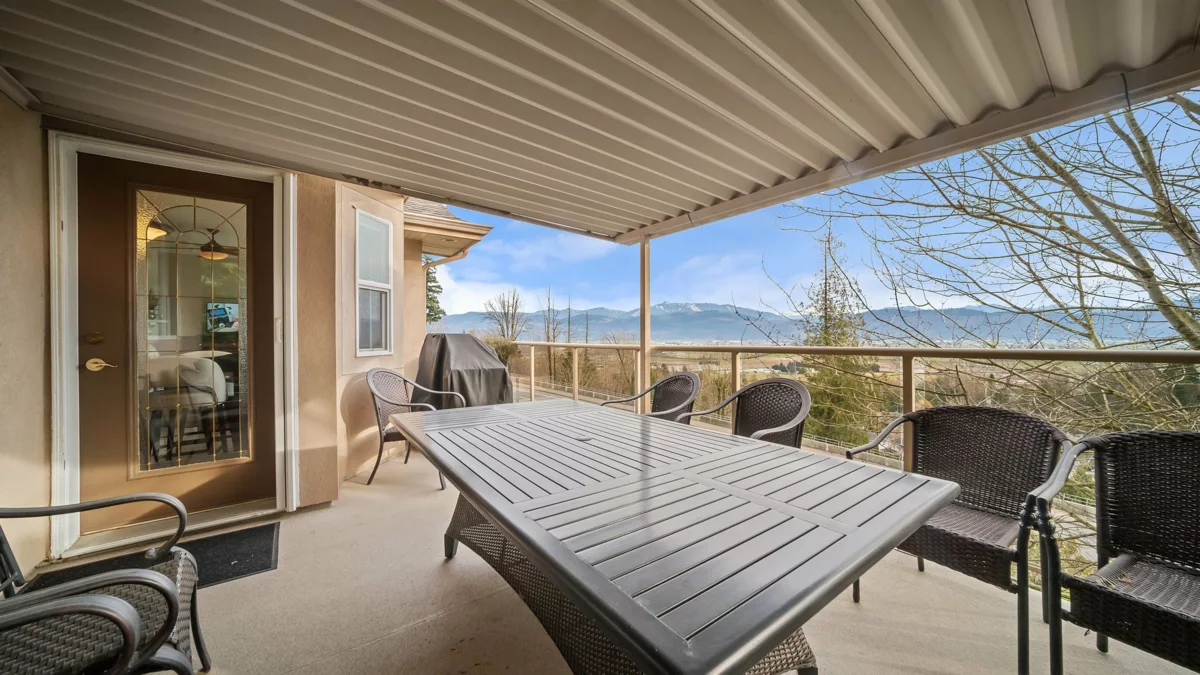 Swimming Pool Photo of 36046 Spyglass Court, Abbotsford, BC