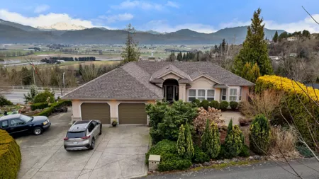 36046 Spyglass Court, Abbotsford, BC, Abbotsford — Single Family Residence for sale