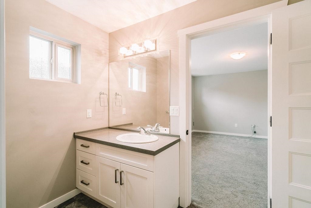 Front Yard Photo of 10543 248 Street, Maple Ridge, BC