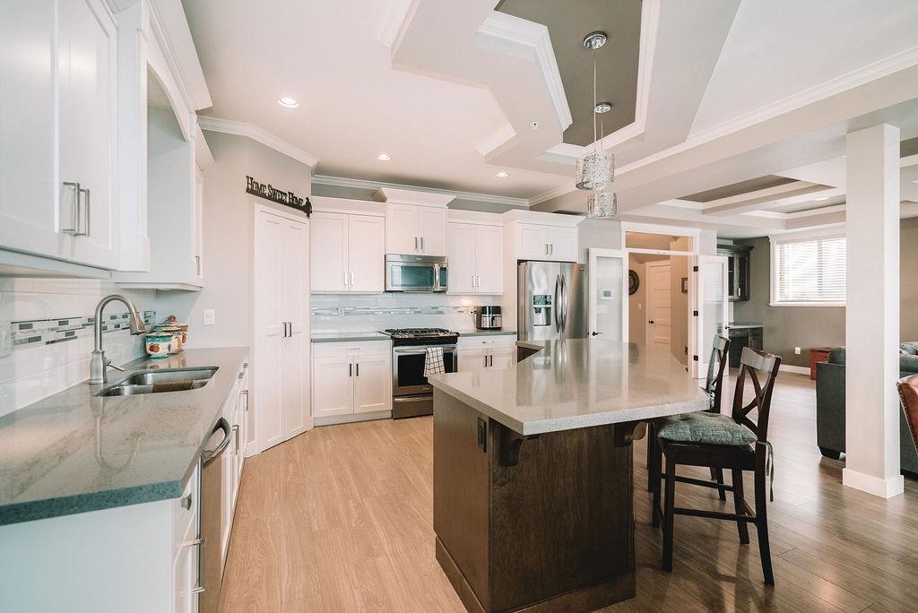 Kitchen Photo of 10543 248 Street, Maple Ridge, BC