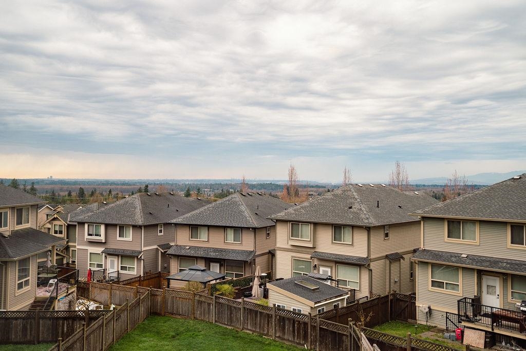 Mudroom Photo of 10543 248 Street, Maple Ridge, BC