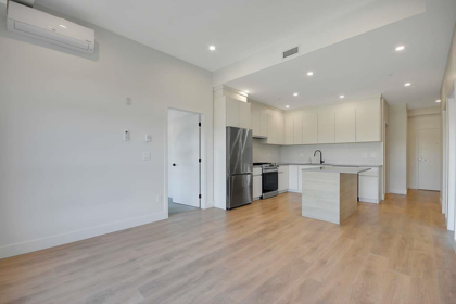 Laundry Room Photo of 411 8496 120 Street, Surrey, BC