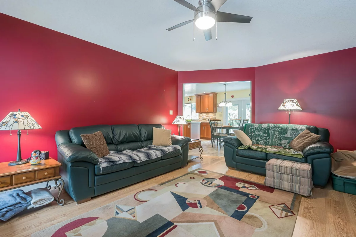 Basement Recreation Room Photo of 2572 204 Street, Langley, BC