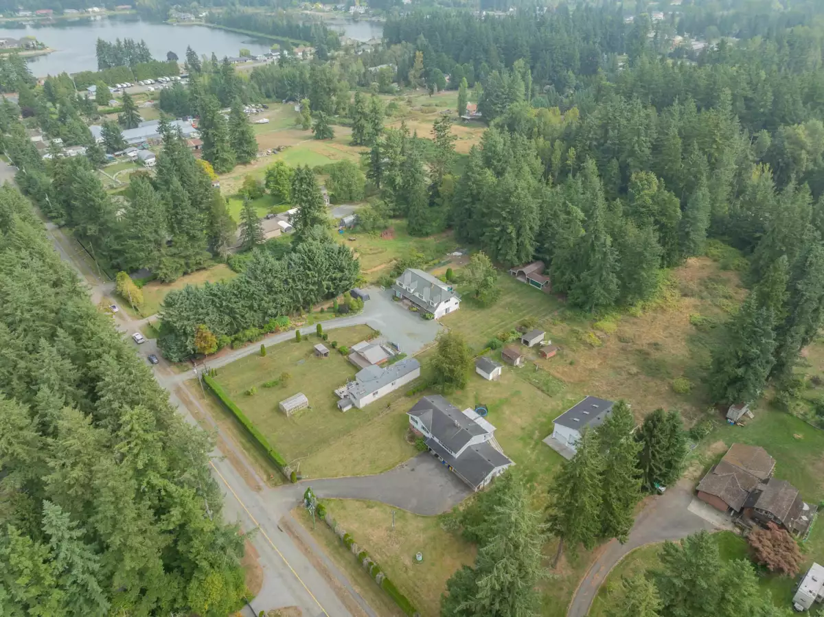 Breakfast Nook Photo of 2572 204 Street, Langley, BC