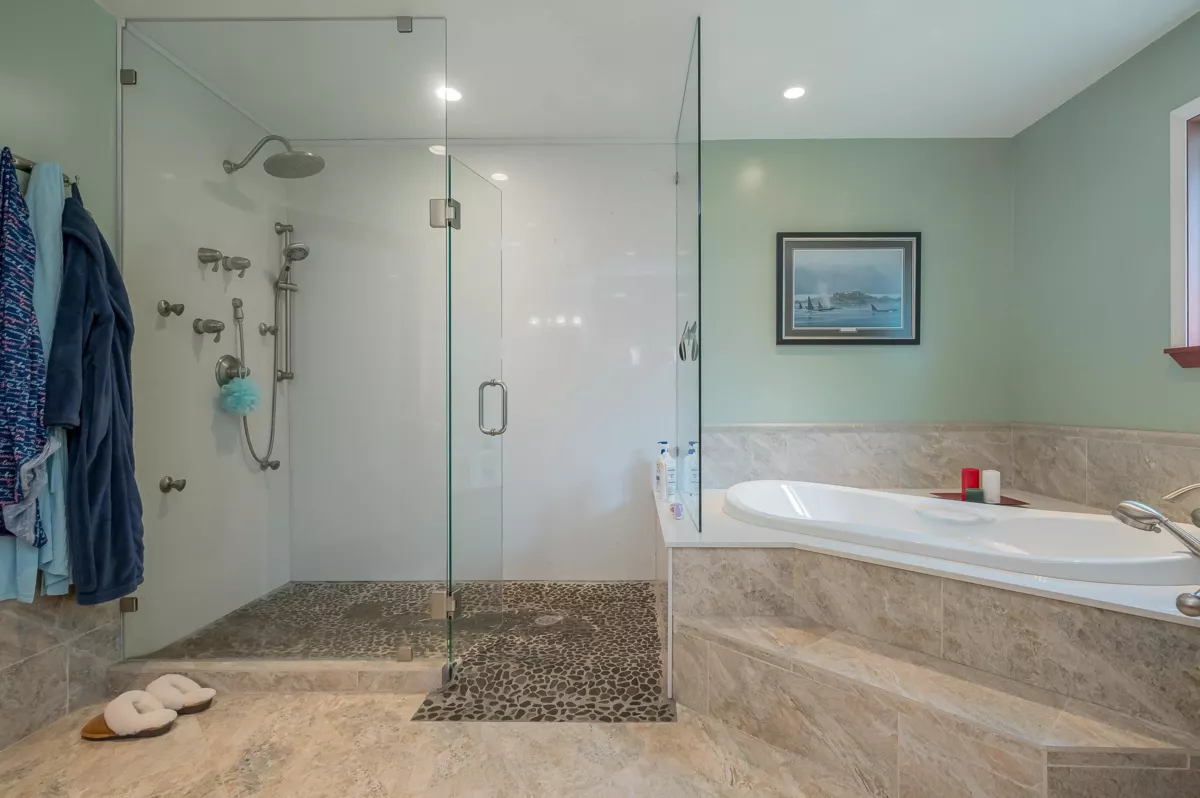 Staircase Photo of 2572 204 Street, Langley, BC