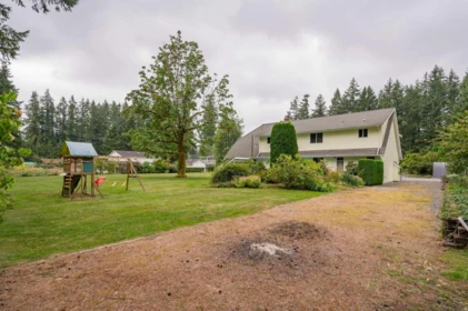 Outdoor Kitchen Photo of 2572 204 Street, Langley, BC