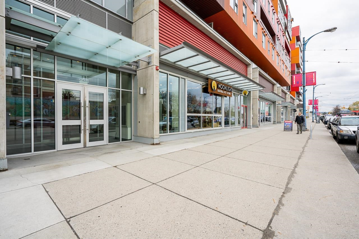 Bedroom 3 Photo of 1110 933 E Hastings Street, Vancouver, BC