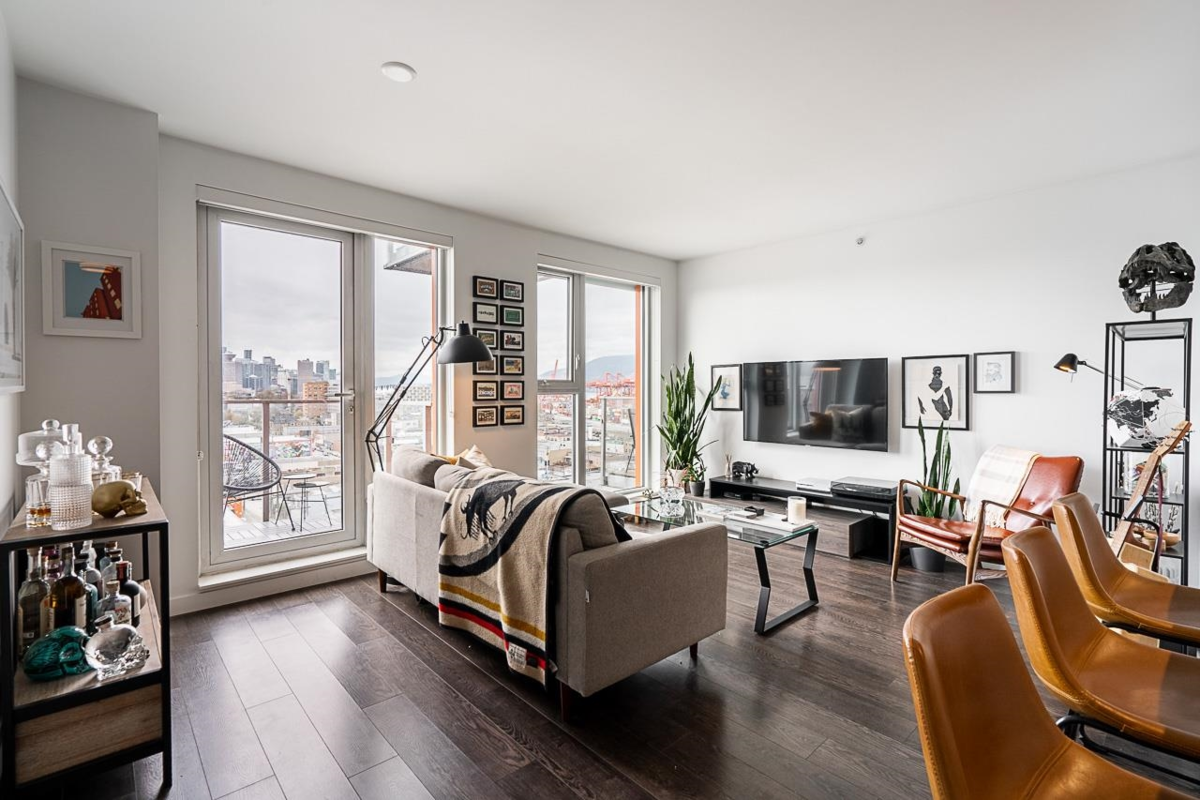 Family Room Photo of 1110 933 E Hastings Street, Vancouver, BC