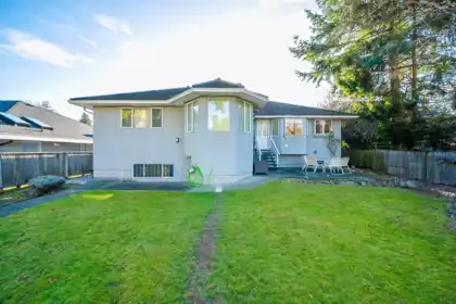 Hot Tub / Spa Photo of 4837 8a Avenue, Delta, BC