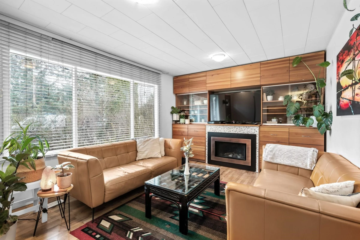 Bedroom 4 Photo of 37963 Fourth Avenue, Squamish, BC