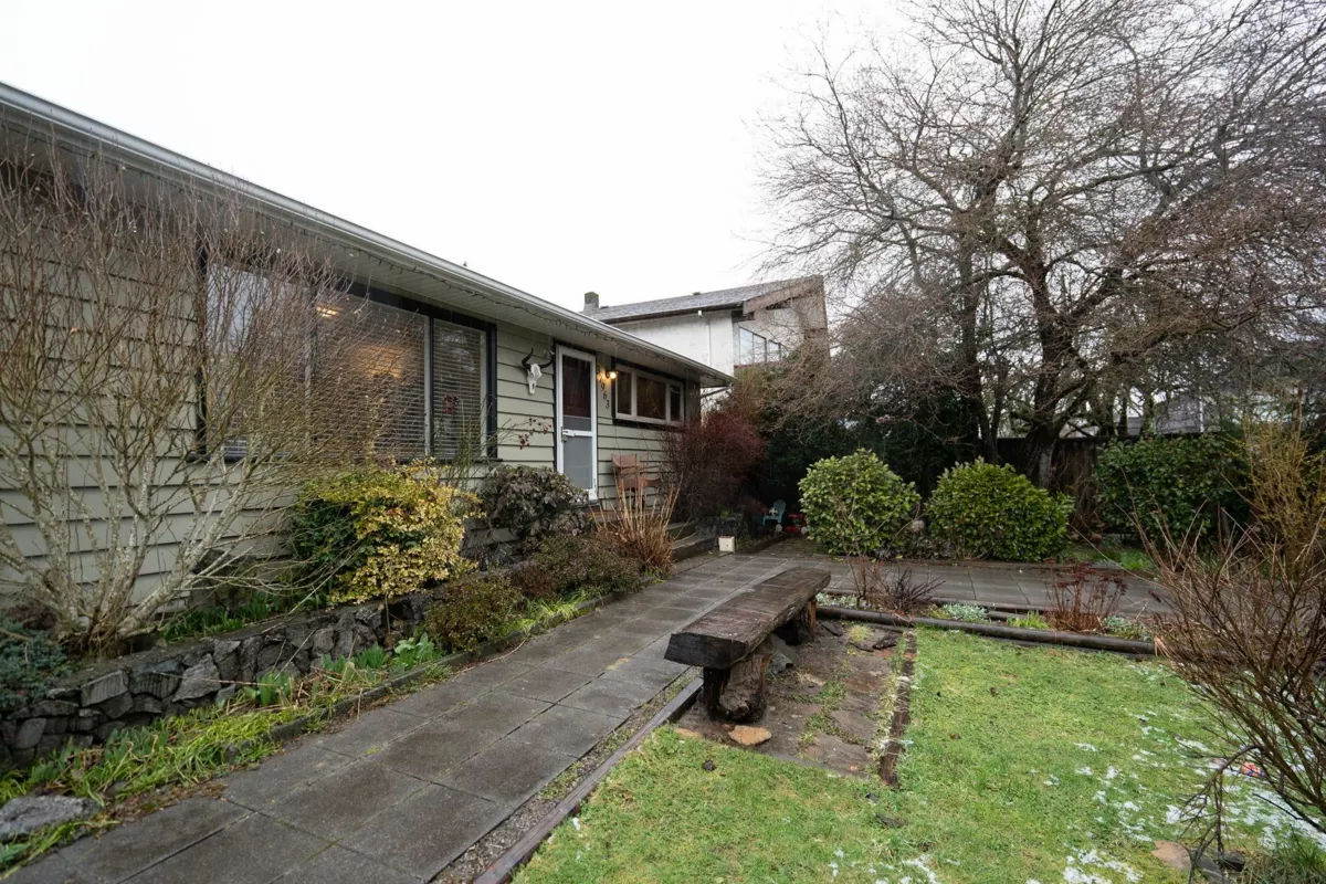 Family Room Photo of 37963 Fourth Avenue, Squamish, BC