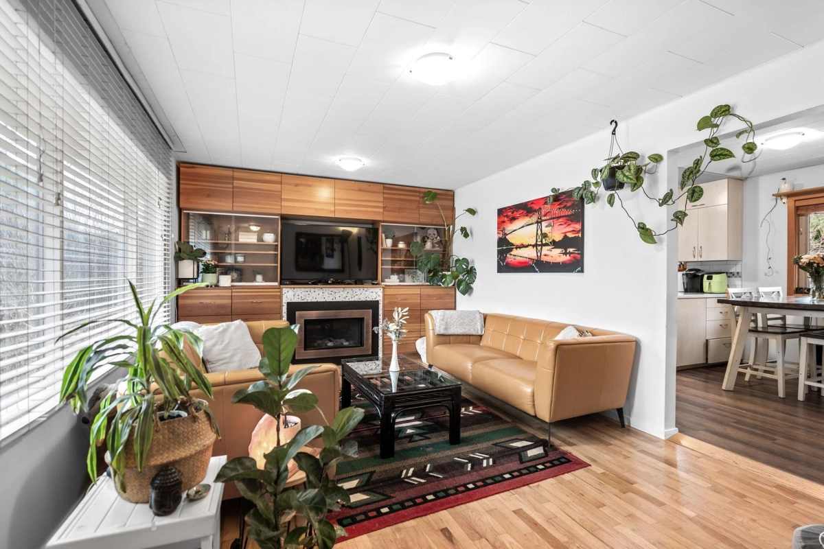 Primary Bedroom Photo of 37963 Fourth Avenue, Squamish, BC