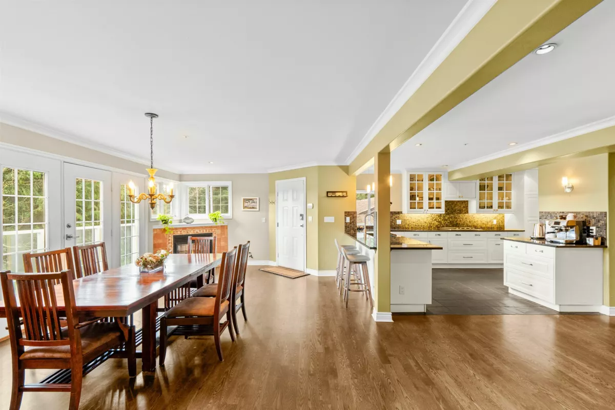 Bedroom 2 Photo of 4622 Cove Cliff Road, North Vancouver, BC