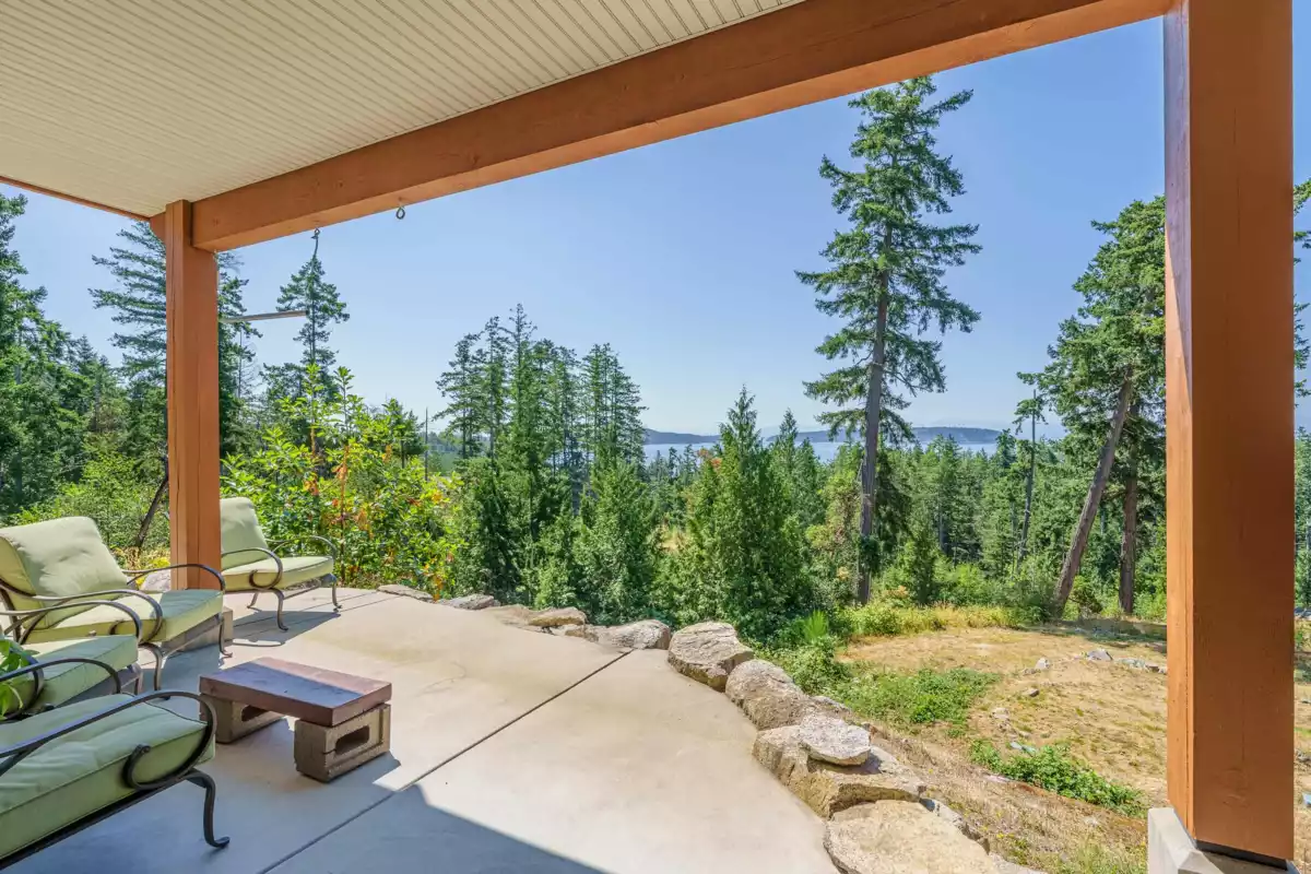 Loft / Bonus Room Photo of 10825 Wood Bay Ridge Road, Halfmoon Bay, BC