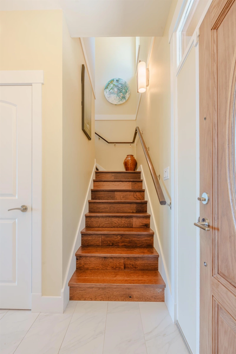 Mudroom Photo of 10825 Wood Bay Ridge Road, Halfmoon Bay, BC