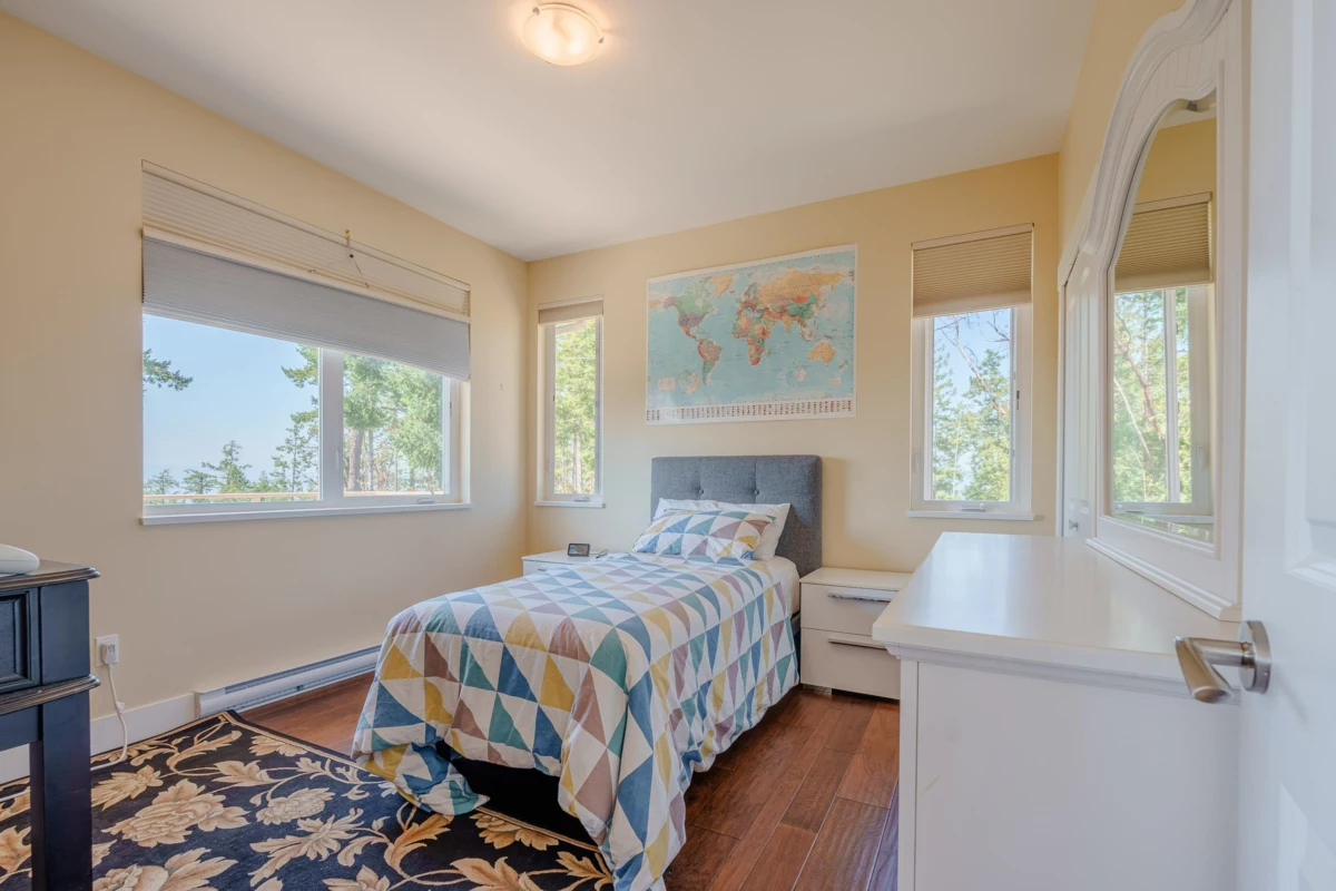 Outdoor Kitchen Photo of 10825 Wood Bay Ridge Road, Halfmoon Bay, BC