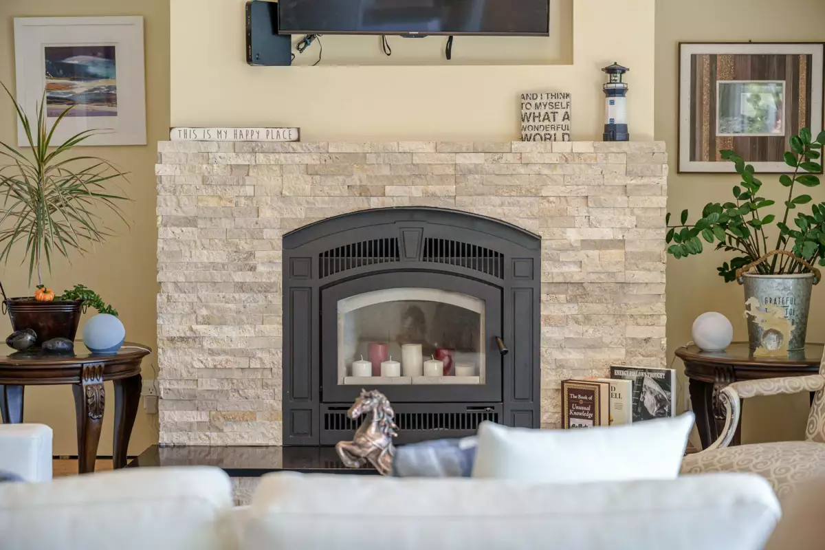 Powder Room Photo of 10825 Wood Bay Ridge Road, Halfmoon Bay, BC