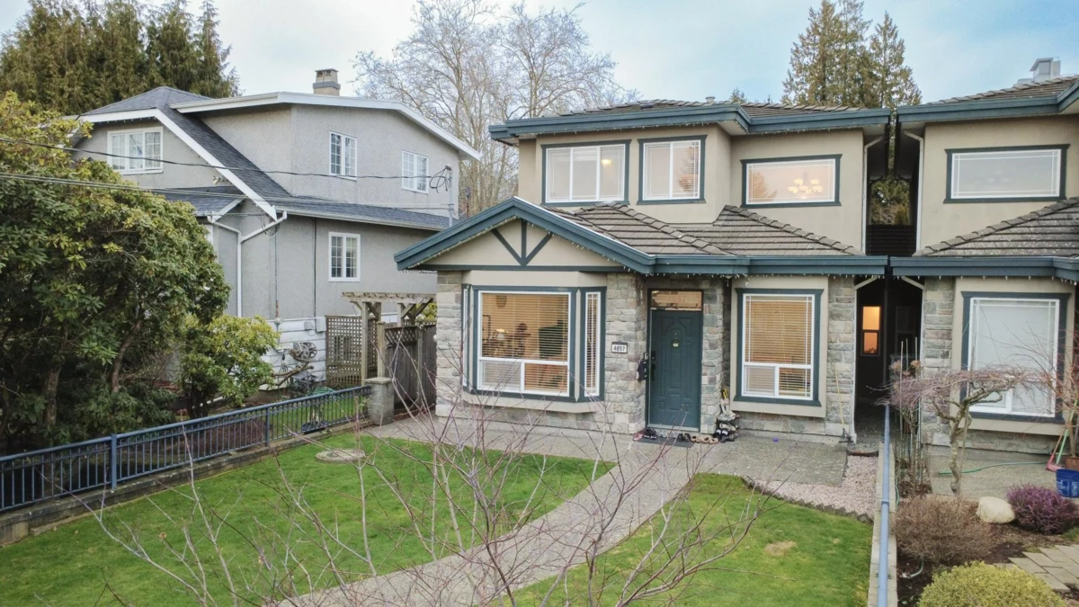 Backyard Photo of 4857 Victory Street, Burnaby, BC