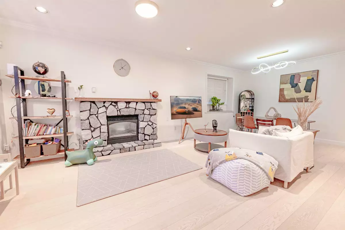 Family Room Photo of 4857 Victory Street, Burnaby, BC