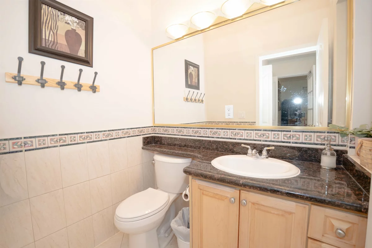 Primary Bathroom Photo of 4857 Victory Street, Burnaby, BC