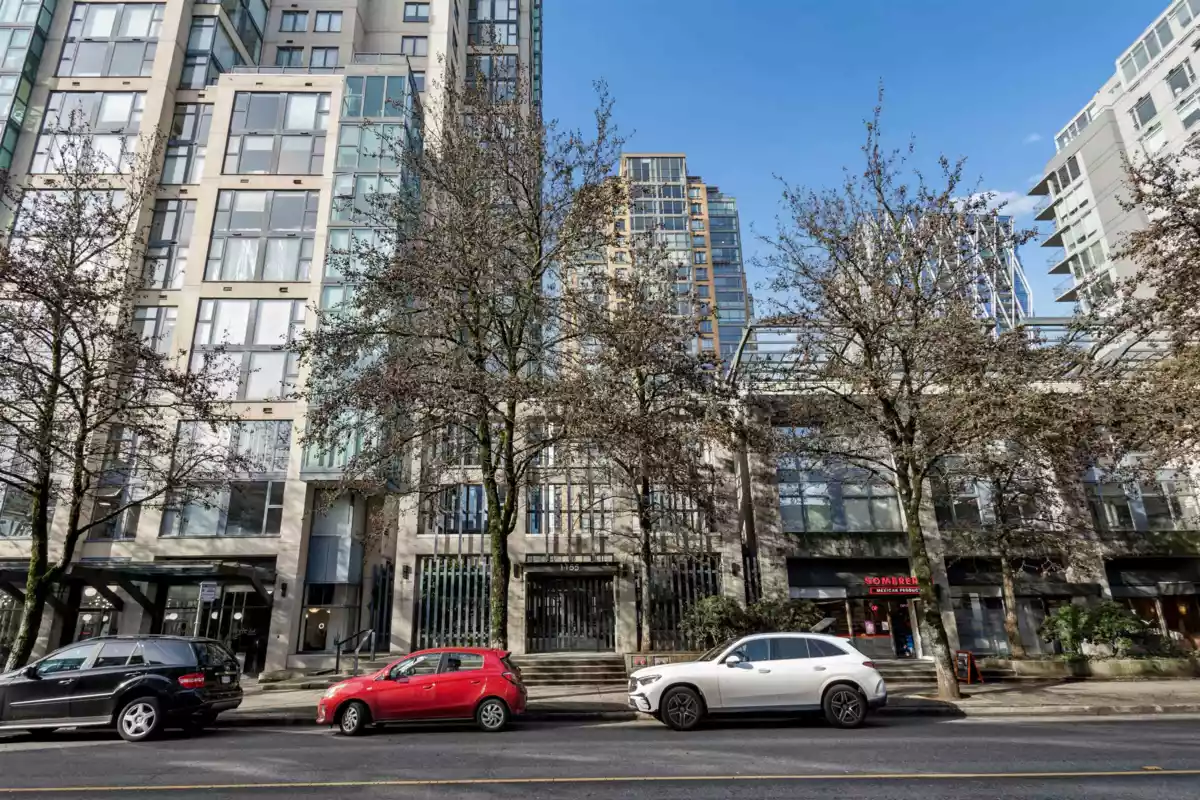 Laundry Room Photo of 1502 1155 Homer Street, Vancouver, BC