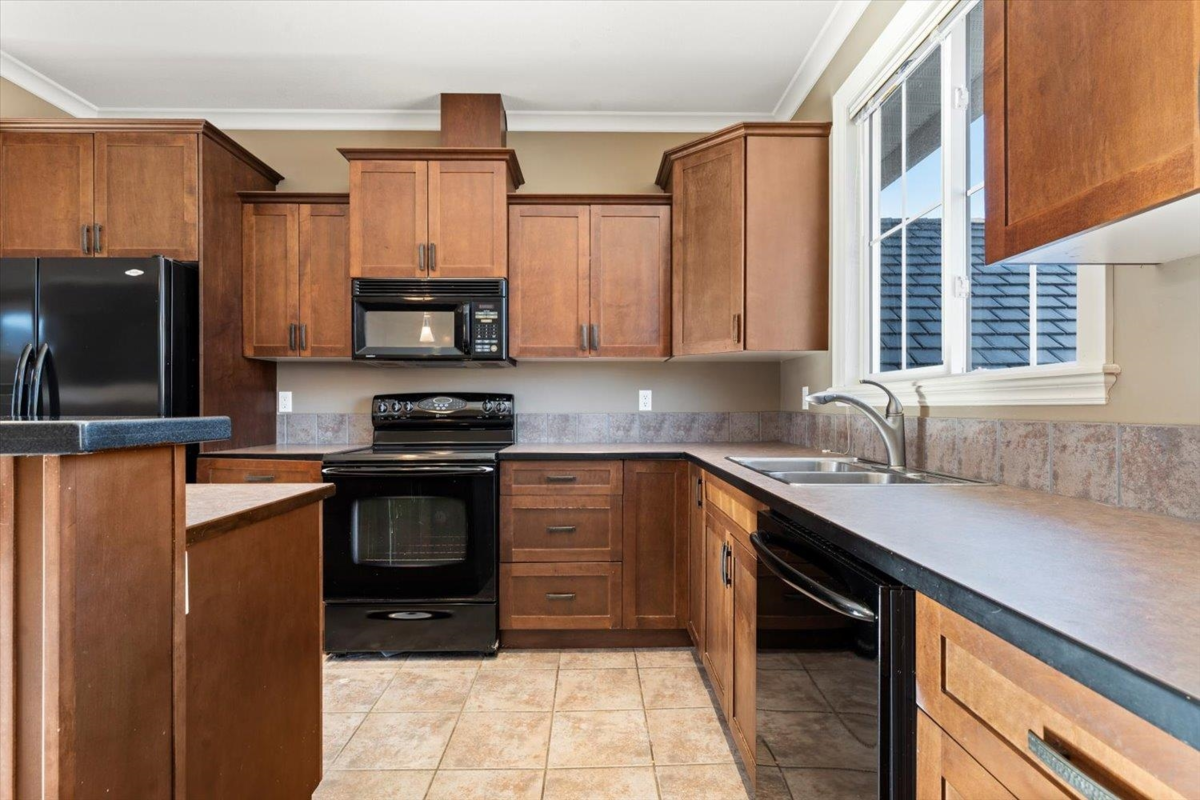 Bedroom 2 Photo of 5895 Garrison Boulevard, Chilliwack, BC