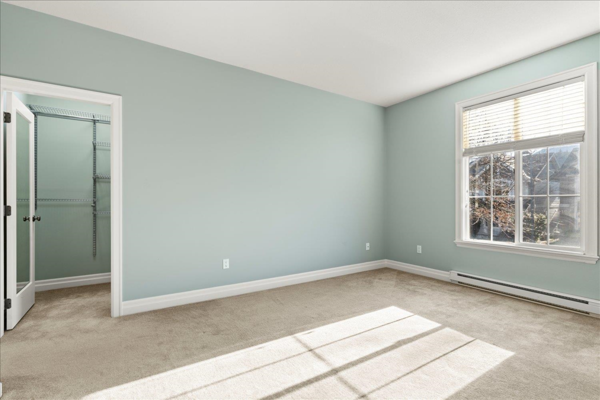 Entry Foyer Photo of 5895 Garrison Boulevard, Chilliwack, BC