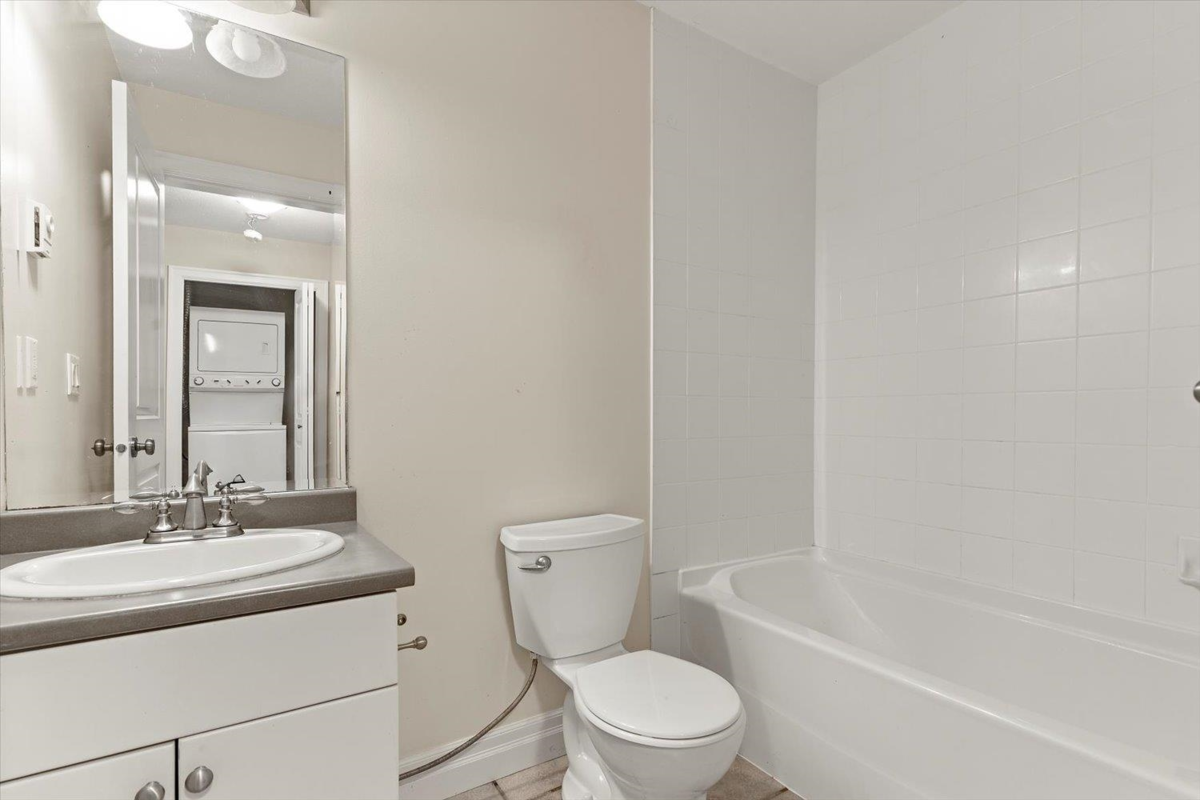 Outdoor Kitchen Photo of 5895 Garrison Boulevard, Chilliwack, BC