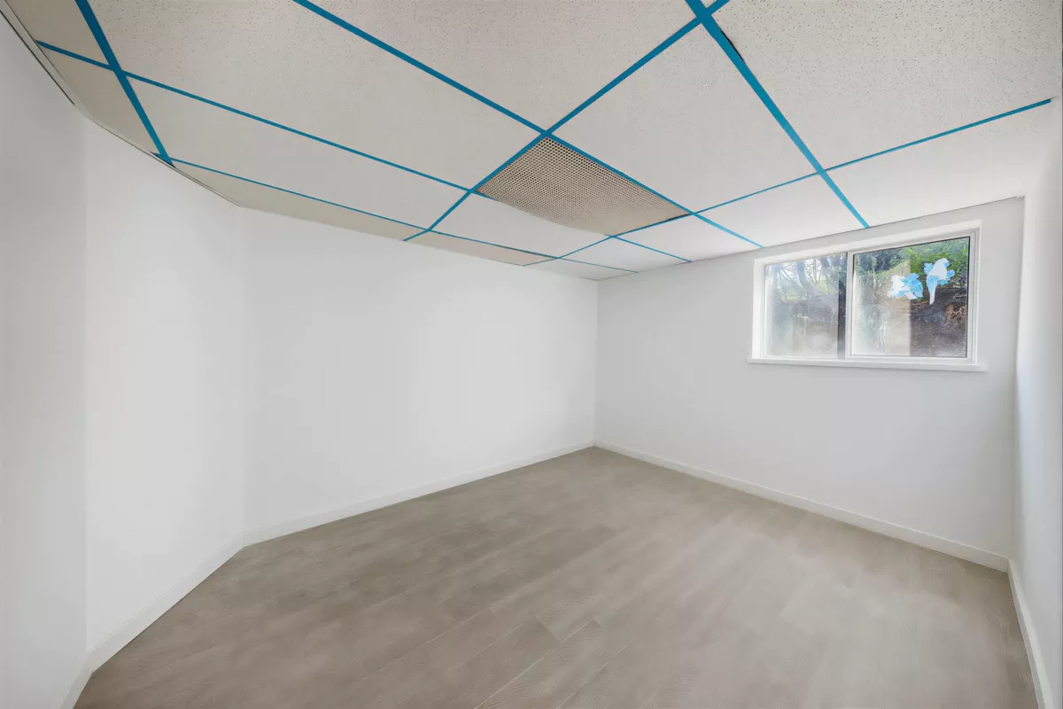 Backyard Photo of 17138 26a Avenue, Surrey, BC