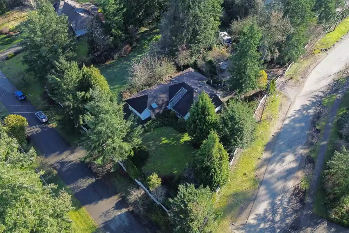 Fitness Center Photo Near 17138 26a Avenue, Surrey, BC