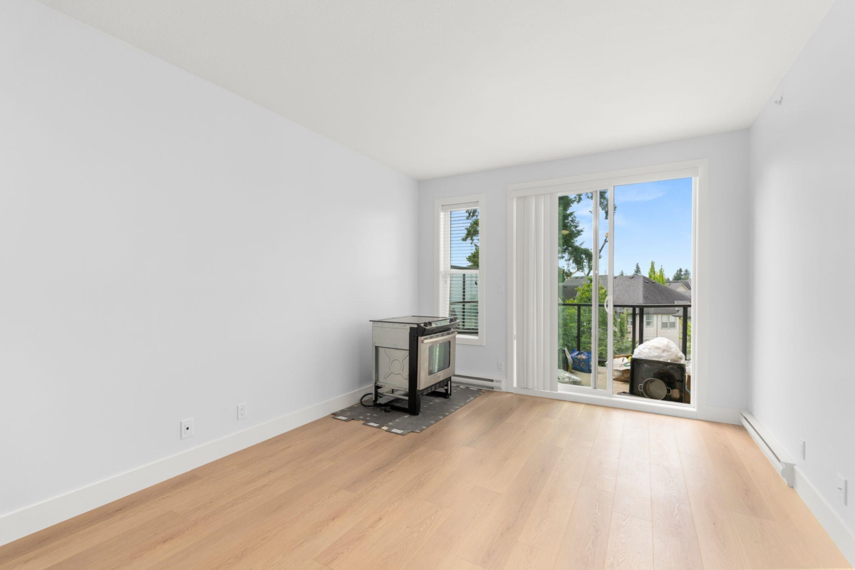 Bedroom 3 Photo of 412 15956 86a Avenue, Surrey, BC