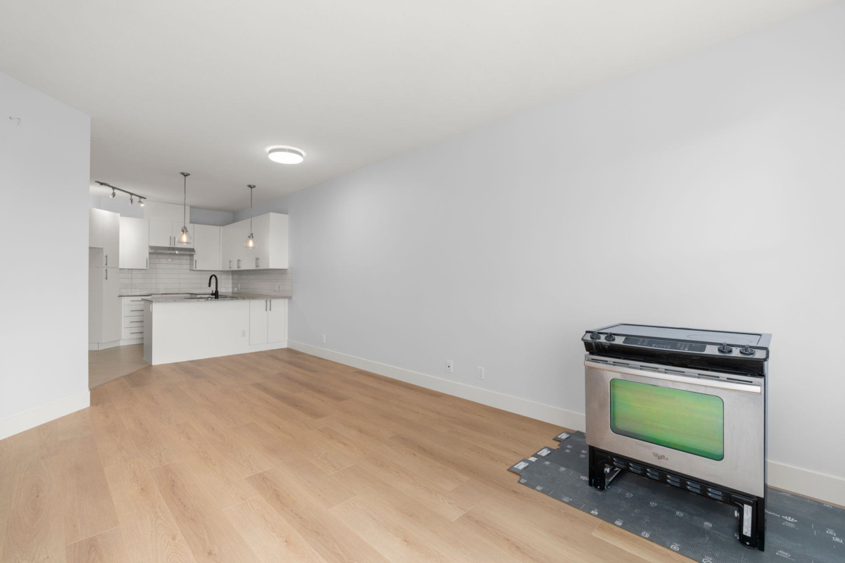 Bedroom 4 Photo of 412 15956 86a Avenue, Surrey, BC