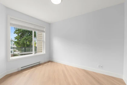 Laundry Room Photo of 412 15956 86a Avenue, Surrey, BC