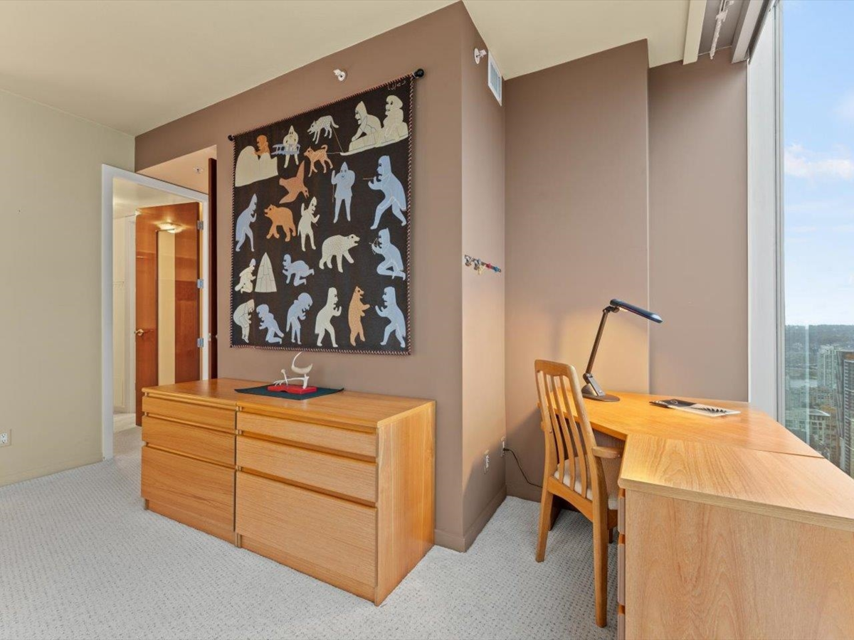 Bedroom 4 Photo of 3704 938 Nelson Street, Vancouver, BC