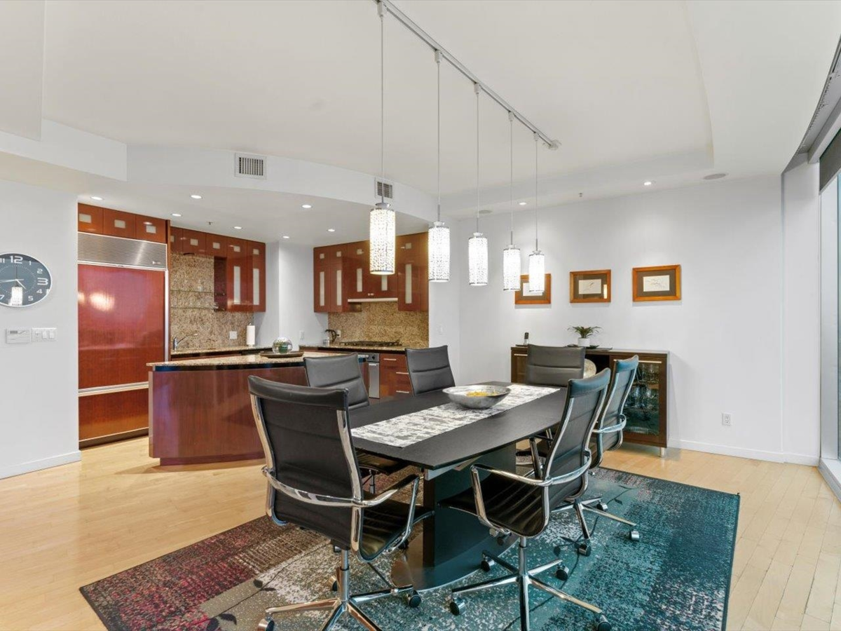 Kitchen Photo of 3704 938 Nelson Street, Vancouver, BC