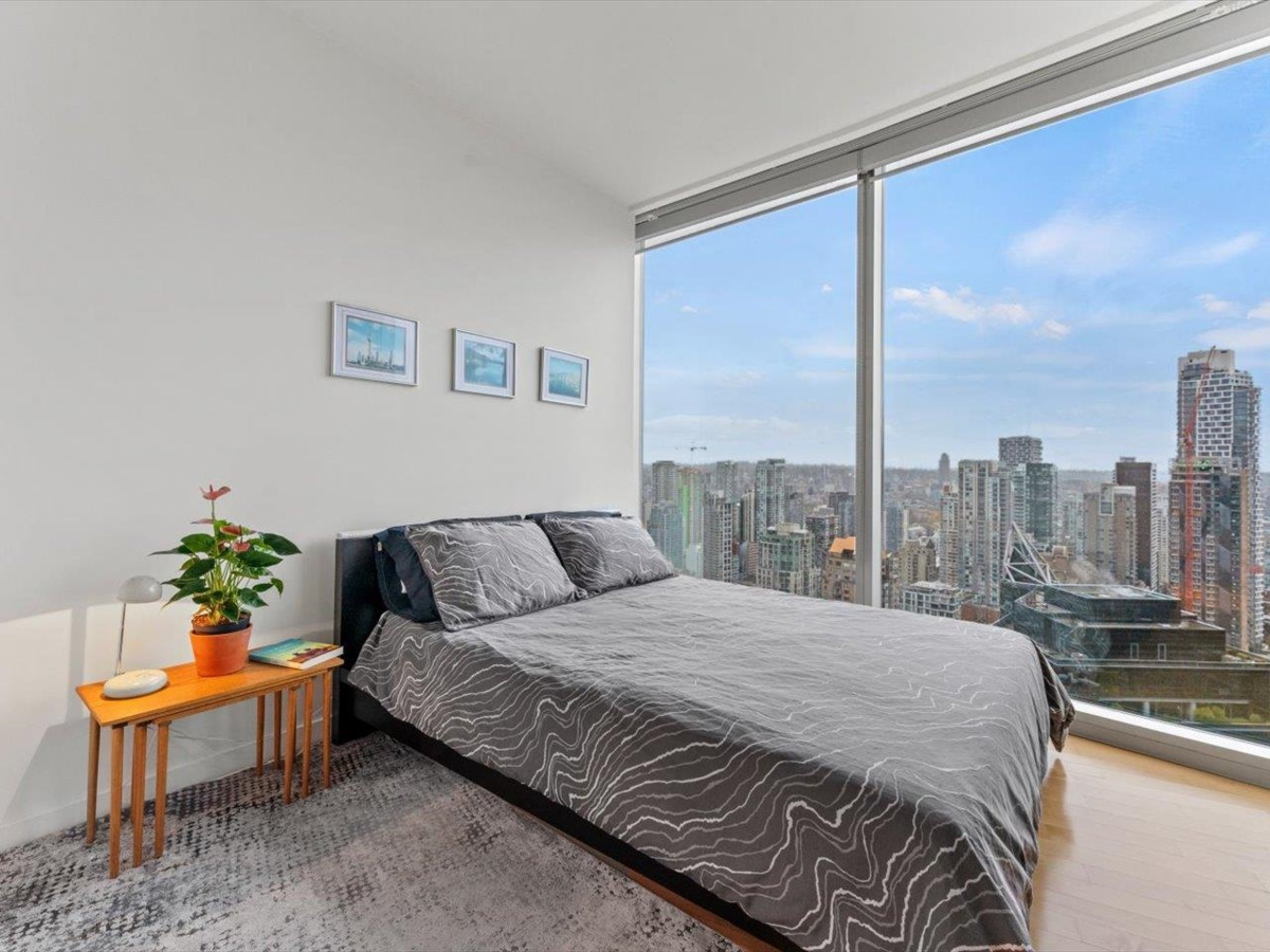 Loft / Bonus Room Photo of 3704 938 Nelson Street, Vancouver, BC